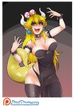  1girl :d absurdres arms_up bare_shoulders black_dress black_panties blonde_hair bowsette bracelet breasts collar commentary_typo dress earrings hair_between_eyes highres horns jago_dibuja jewelry large_breasts long_hair looking_at_viewer mario_(series) new_super_mario_bros._u_deluxe open_mouth panties patreon_logo pink_nails pointy_ears side_slit skindentation smile solo spanish_commentary spiked_armlet spiked_bracelet spiked_collar spikes standing strapless strapless_dress super_crown tail thighhighs underwear upper_teeth very_long_hair watermark web_address white_horns 
