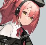  1girl ahoge bangs banned_artist beret black_headwear black_jacket collared_shirt girls_frontline hair_between_eyes hair_bobbles hair_ornament hat headset highres jacket mikoto_(oi_plus) mp7_(girls_frontline) off_shoulder pink_hair ponytail shirt solo upper_body white_shirt yellow_eyes 