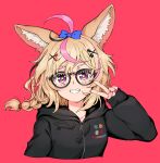  1girl ahoge animal_ear_fluff animal_ears black-framed_eyewear black_hoodie blonde_hair blue_bow bow braid clothes_writing facial_mark fang fingernails fox_ears glasses grin hair_ornament hairclip hand_up highres hololive hood hood_down hoodie long_hair looking_at_viewer multicolored_hair nail_polish omaru_polka purple_eyes purple_nails red_background simple_background smile solo star-shaped_pupils star_(symbol) streaked_hair symbol-shaped_pupils v x_hair_ornament yoban 