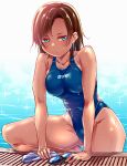  1girl arena_(company) blue_eyes breasts brown_hair clothes_writing collarbone commentary_request competition_swimsuit dark-skinned_female dark_skin goggles goggles_removed highleg highleg_swimsuit looking_at_viewer medium_breasts mendou_saya one-piece_swimsuit original pool poolside short_hair solo swim_cap_removed swimsuit 