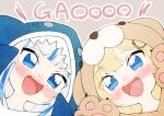  2girls absurdres animal_hood blonde_hair blue_eyes blue_hair blue_hoodie blush chibi commentary_request english_text flippers gawr_gura gloves grey_background hair_ornament hands_up highres hololive hololive_english hood hood_up hoodie huge_filesize lion_hood looking_at_viewer monocle_hair_ornament multicolored_hair multiple_girls neru_(flareuptf1) open_mouth paw_gloves paws shark_hood sharp_teeth silver_hair simple_background streaked_hair teeth tongue upper_body upper_teeth virtual_youtuber watson_amelia yellow_hoodie 