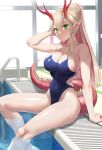  1girl absurdres arm_up bangs blonde_hair blush breasts cleavage commentary_request competition_swimsuit covered_navel dragon_girl dragon_horns dragon_tail green_eyes high_ponytail highres horns large_breasts long_hair looking_at_viewer one-piece_swimsuit original parted_lips pointy_ears pool pool_ladder poolside prime sitting solo swimsuit tail wet 
