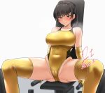  1girl amagami black_eyes black_hair breasts breath commission competition_swimsuit dated elbow_gloves exercise_machine feet_out_of_frame gloves gold_gloves gold_one-piece_swimsuit gold_thighhighs highres large_breasts one-piece_swimsuit pixiv_commission ponytail short_hair signature simple_background sitting solo swimsuit tsukahara_hibiki two-tone_swimsuit white_background yoo_tenchi 