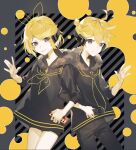  headphones ishida_(segu_ishida) kagamine_len kagamine_rin vocaloid 