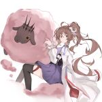  1girl arknights black_pouch black_socks blue_skirt brown_hair closed_mouth coat detached_sleeves dolly_(arknights) eyjafjalla_(arknights) eyjafjalla_the_hvit_aska_(arknights) highres hollow_eyes horns linkai long_hair looking_at_viewer pink_clouds pink_eyes pleated_skirt ponytail puffy_sleeves sheep sheep_horns sitting skirt smile socks solo white_background white_coat 