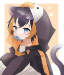  1girl absurdres animal_ears bangs black_hoodie blonde_hair blue_eyes brown_hair cat_ears cat_tail fish_in_mouth highres hood hoodie konkonmarumaru looking_at_viewer multicolored_hair nijisanji nijisanji_en petra_gurin short_hair sleeves_past_fingers sleeves_past_wrists solo streaked_hair tail two-tone_hoodie virtual_youtuber white_hoodie 