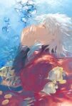  1boy air_bubble amakusa_shirou_(fate) bubble cape crystal_earrings earrings fate/apocrypha fate/grand_order fate_(series) fish highres jewelry long_hair male_focus ocean open_mouth orange_eyes red_cape solo spiked_hair submerged surume_(su1193) upper_body water white_hair 