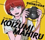  1girl :d bangs bob_cut camera character_name collared_shirt commentary_request copyright_name danganronpa_(series) danganronpa_2:_goodbye_despair dress eyebrows_visible_through_hair freckles hands_up holding holding_camera koizumi_mahiru looking_at_viewer necktie open_mouth pinafore_dress plaid_neckwear red_hair shirt short_hair short_sleeves simple_background smile solo tege_(tege_xxx) translation_request twitter_username upper_body upper_teeth yellow_background 