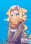  1girl animal_ear_fluff animal_ears artist_name blonde_hair blue_eyes breath brown_cat cat cat_ears cat_girl cat_tail closed_mouth commentary_request curtained_hair day half-closed_eyes light_smile long_hair maid_headdress orange_scarf original outdoors pine_tree scarf shisui snowing solo tail tinya_(shisui) tree upper_body winter_clothes 