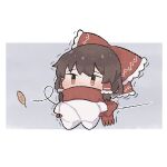  1girl blush bow brown_eyes brown_hair chibi chibi_only cold commentary_request detached_sleeves falling_leaves frilled_bow frilled_hair_tubes frills hair_bow hair_tubes hakurei_reimu highres leaf long_hair looking_at_viewer red_bow red_scarf scarf solo touhou trembling twitter_username uzuki_(amayadori) 