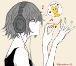  1boy awara_kayu bangs black_shirt commentary_request eighth_note from_side giraffe hair_ornament headphones male_focus musical_note nail_polish shirt short_hair skinny solo spoken_musical_note stitches suzuya_juuzou thought_bubble tokyo_ghoul tokyo_ghoul:re twitter_username yellow_nails 
