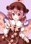  1girl :d animal_ears bangs bird_ears bird_wings brown_dress brown_headwear dress eyebrows_visible_through_hair highres juliet_sleeves long_sleeves looking_at_viewer mystia_lorelei open_mouth pink_eyes pink_hair pink_wings puffy_sleeves purple_background ruu_(tksymkw) short_hair simple_background smile solo standing touhou wings 