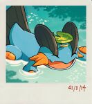  :d artist_name border closed_eyes commentary dated fang grey_border highres lotad on_head open_mouth pokemon pokemon_(creature) pokemon_on_head riding riding_pokemon ripples smile swampert swimming teletelo tongue water 