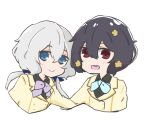  2girls :d bangs black_hair black_shirt blue_bow blue_eyes blush bow closed_mouth collared_shirt commentary_request cropped_torso diagonal-striped_bow dress_shirt eyebrows_visible_through_hair flower grey_hair hair_between_eyes hair_flower hair_ornament hitomiz jacket konno_junko long_hair low_twintails mizuno_ai multiple_girls purple_bow red_eyes shirt simple_background smile twintails upper_body white_background yellow_flower yellow_jacket zombie_land_saga 