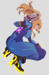  1girl absurdres ass bangs blonde_hair blue_eyes bodysuit breasts commentary_request gun highres large_breasts long_hair looking_at_viewer metroid mole mole_under_mouth nac000 ponytail samus_aran simple_background skin_tight solo weapon zero_suit 
