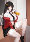  1girl bangs black_hair breasts cardigan drinking drinking_straw eyebrows_visible_through_hair hair_ornament high_heels highres long_hair looking_at_viewer midriff multicolored_hair navel necktie orange_eyes original purple_hair skirt solo thighhighs tiankong_pie_ai two-tone_hair white_legwear 