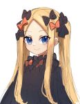  1girl abigail_williams_(fate) alternate_hairstyle bangs black_bow black_dress blonde_hair blue_eyes bow closed_mouth commentary_request dress eyes_visible_through_hair fate/grand_order fate_(series) forehead hair_bow looking_at_viewer miya_(miyaruta) multiple_bows multiple_hair_bows orange_bow parted_bangs simple_background smile solo twintails upper_body white_background 