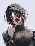  1girl bare_shoulders black_hair black_jacket breasts gradient_hair grey_background grey_sweater hashtag-only_commentary highres iris_black_games jacket kisaragi_ren_(vtuber) looking_at_viewer lunaticbloom13 medium_breasts multicolored_hair off_shoulder parted_bangs red-tinted_eyewear red_eyes red_hair ribbed_sweater short_hair simple_background sleeveless sleeveless_sweater smile solo sweater tinted_eyewear virtual_youtuber vspo! 