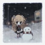  1girl black_dress black_eyes black_sky blonde_hair character_snowman chibi chibi_only dress flesh_blood_&amp;_concrete freckles highres lera_(flesh_blood_&amp;_concrete) long_hair looking_at_viewer night nika_(flesh_blood_&amp;_concrete) outdoors pantyhose red_pantyhose red_scarf scarf school_uniform sky smile snow snowing snowman solo soviet_school_uniform standing striped_clothes striped_pantyhose striped_scarf two_side_up utility_pole winter zhiyao_xing_lai_meng_jiu_hui_posui 