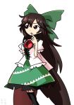  1girl black_hair black_thighhighs black_wings bow center_frills chest_eye closed_mouth commentary english_commentary frills green_bow green_skirt hair_bow long_hair red_eyes reiuji_utsuho simple_background skirt solo thighhighs touhou triangle_print white_background wings yoiy_san 