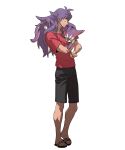  1boy black_shorts closed_mouth commentary_request dark-skinned_male dark_skin facial_hair from_side highres holding holding_pokemon korean_commentary leon_(pokemon) long_hair male_focus pokemon pokemon_(creature) pokemon_(game) pokemon_swsh purple_hair purrloin red_shirt redlhzz sandals shirt short_sleeves shorts smile standing t-shirt toes yellow_eyes 