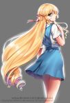  blonde_hair blue_skirt character_name colored_inner_hair copyright_name from_side green_eyes grey_background hair_ribbon highres long_hair looking_at_viewer mole mole_under_eye multicolored_hair neon_genesis_evangelion nijisanji nijisanji_kr open_mouth pink_hair red_ribbon rewolf ribbon school_uniform seffyna skirt suspender_skirt suspenders very_long_hair virtual_youtuber 