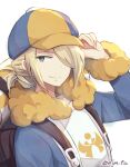  1boy backpack bag baseball_cap blonde_hair brown_bag closed_mouth collarbone commentary_request fur_trim grey_eyes hair_over_one_eye hand_on_headwear hand_up hat highres looking_to_the_side male_focus nanashino_(7shino_gs) pokemon pokemon_(game) pokemon_legends:_arceus short_hair simple_background smile solo split_mouth upper_body volo_(pokemon) white_background 