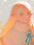  1girl artist_name bangs bellhenge blonde_hair blue_eyes blue_ribbon braid english_commentary green_eyes grey_background hair_ornament hairclip long_hair looking_at_viewer neck_ribbon parted_lips pointy_ears princess_zelda ribbon smile solo teeth the_legend_of_zelda the_legend_of_zelda:_breath_of_the_wild triforce_print 