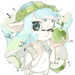  1girl 2boys a_a2001214 apple aqua_eyes artist_name blue_hair bow commentary_request eyelashes food fruit gradient_hair green_apple green_bow green_hair green_hairband hairband holding holding_food holding_fruit inkling inkling_girl long_hair multicolored_hair multiple_boys one_eye_closed open_mouth pointy_ears seed simple_background splatoon_(series) sweater tentacle_hair thick_eyebrows translation_request twitter_username two-tone_hair upper_body v water white_background white_sweater 