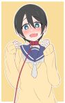  1girl ame_(amechan17391739) black_hair blue_eyes blush bright_pupils collar fang highres leash sailor_collar saitou_ena school_uniform short_hair simple_background skin_fang solo white_pupils yurucamp 