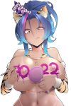  animal_ear_fluff animal_ears bikini bikini_lift blue_hair body_writing breasts chinese_zodiac closed_mouth clothes_lift commentary dark-skinned_female dark_skin detached_sleeves english_commentary halter_top halterneck hand_mirror happy_new_year holding holding_brush holding_mirror hot_vr huge_breasts long_sleeves looking_down mirror multicolored_hair navel new_year nipples original paint_on_body paintbrush print_bikini print_sleeves purple_hair simple_background streaked_hair swimsuit tan tanlines tiger_ears tongue tongue_out two-tone_hair upper_body white_background year_of_the_tiger yellow_eyes zoey_(hot_vr) 