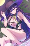  1girl absurdres alternate_costume bangle black_hat black_one-piece_swimsuit bracelet breasts commentary_request dutch_angle earrings hat highres jewelry large_breasts long_hair looking_at_viewer lucilla_(wuthering_waves) nanatuma_nazuna o-ring o-ring_one-piece_swimsuit one-piece_swimsuit purple_eyes purple_hair sitting smile soaking_feet solo swimsuit wuthering_waves 