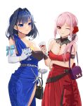  2girls absurdres bag bangom_r bangs bare_shoulders black_hair blue_dress blue_eyes breasts cleavage closed_mouth commentary cup detached_collar dress drinking_glass elbow_gloves english_commentary eyebrows_visible_through_hair flower gloves hair_flower hair_intakes hair_ornament handbag highres holding holding_cup hololive hololive_english jewelry large_breasts lips long_hair mori_calliope multiple_girls necklace one_eye_closed ouro_kronii pink_hair red_dress red_eyes red_flower short_hair shoulder_bag side_ponytail single-shoulder_dress single_strap smile standing strapless strapless_dress virtual_youtuber white_background white_gloves 