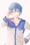  1boy absurdres beileimao blue_eyes blue_hair coat hand_in_hair hand_up highres kaito_(vocaloid) long_hair male_focus short_hair simple_background solo vocaloid 