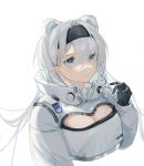  1girl animal_ears arknights aurora_(arknights) bangs bear_ears black_gloves black_hairband blue_eyes breasts cleavage cleavage_cutout clothing_cutout commentary_request gloves hairband hand_up high_collar jacket long_hair long_sleeves looking_at_viewer silver_hair simple_background solo upper_body white_background white_jacket yincha 