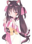  1girl :o animal_ear_fluff animal_ears bangs black_hair blade_(galaxist) blush bow cat_ears cat_girl cat_tail commentary_request cowboy_shot eyebrows_visible_through_hair fang hands_up japanese_clothes kimono long_hair long_sleeves looking_at_viewer multicolored_hair multiple_tails nekoyama_nae obi open_mouth pink_hair pink_skirt pleated_skirt red_eyes sash short_eyebrows simple_background skirt solo standing streaked_hair tail thick_eyebrows toranoana two_side_up two_tails very_long_hair virtual_youtuber white_background white_kimono wide_sleeves yellow_bow 