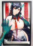  1girl black_hair bracelet breasts chinese_text cleavage cleavage_cutout clothing_cutout collared_shirt dragon_girl dragon_horns dress drive_shot dusk_(arknights) highres horns jewelry necktie pointy_ears red_eyes red_necktie shirt smile white_dress 