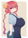  1girl apron arms_at_sides bangs blue_legwear blue_shirt blush border breasts closed_mouth commentary_request dot_mouth dot_nose eyebrows_visible_through_hair hair_between_eyes head_tilt heo_(tkgm) highres horns ilulu_(maidragon) kobayashi-san_chi_no_maidragon large_breasts long_hair looking_at_viewer looking_to_the_side multicolored_hair notice_lines outline outside_border pink_hair pointy_ears red_eyes shirt short_sleeves sidelocks simple_background slit_pupils solo twintails white_border wing_collar yellow_background 