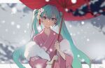  1girl bangs blue_eyes blue_hair blurry blurry_background blush cloud cloudy_sky eyebrows_visible_through_hair floral_print flower fur_shawl hair_flower hair_ornament hatsune_miku highres holding holding_umbrella hua_ben_wuming japanese_clothes kimono long_hair looking_at_viewer oil-paper_umbrella pink_kimono red_umbrella sky smile snow snowing solo twintails umbrella vocaloid watermark 