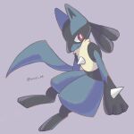  artist_name black_fur blue_fur blue_tail bright_pupils closed_mouth commentary_request highres iwasi_29 lucario multicolored_fur pokemon pokemon_(creature) purple_background red_eyes simple_background smile spikes tail twitter_username yellow_fur 