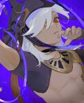  1boy bishounen cyno_(genshin_impact) dark-skinned_male dark_skin genshin_impact hair_over_one_eye hand_up highres hood long_hair looking_at_viewer one_eye_covered purple_background red_eyes solo tehettenandayo upper_body white_hair 
