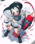  1girl arm_up ballpoint_splatling_(splatoon) black_footwear black_hair black_shirt black_shorts boots breasts chinese_commentary closed_mouth commentary_request crop_top fingerless_gloves full_body gloves grey_eyes heterochromia highres holding holding_weapon jacket jinkobanana legs_apart long_hair mask midriff mouth_mask navel octoling octoling_girl octoling_player_character outstretched_arms paint_splatter parted_bangs partially_unzipped ponytail print_shirt red_eyes red_mask see-through_mask serious shirt shorts solo splatoon_(series) standing suction_cups tentacle_hair twitter_username v-shaped_eyebrows very_long_hair watermark weapon white_background white_gloves white_jacket 