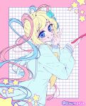  1girl absurdres blonde_hair blue_hair blue_serafuku border bow chest_bow chouzetsusaikawa_tenshi-chan grid_background hair_bow hand_on_own_face highres holding holding_paintbrush index_finger_raised itsumarin looking_back multiple_hair_bows needy_girl_overdose outside_border paintbrush pink_border pink_hair quad_tails school_uniform serafuku sidelocks solo star_(symbol) upper_body 