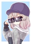  1girl absurdres ao_(flowerclasse) baseball_cap commentary eyebrows_visible_through_hair fingerless_gloves gloves hat highres hood hoodie looking_at_viewer looking_back purple_eyes silver_hair simple_background slow_loop solo sunglasses upper_body yoshinaga_koi 