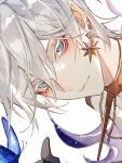  1boy bangs blue_butterfly blue_eyes bug butterfly closed_mouth commentary_request earrings face fate/apocrypha fate/extella fate/extella_link fate/extra fate/extra_ccc fate/extra_ccc_fox_tail fate/grand_order fate_(series) hair_between_eyes jewelry karna_(fate) looking_at_viewer male_focus multicolored_eyes pale_skin red_eyes shiny shiny_hair shiny_skin short_hair silver_hair simple_background smile solo spiked_hair spikes sqloveraven white_background white_hair 