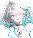 1girl artist_name blue_eyes closed_mouth earrings gradient_background hair_between_eyes hair_over_one_eye hat highres jewelry long_hair looking_to_the_side original shi_ye sidelocks simple_background smile solo twitter_username upper_body white_hair white_hat 